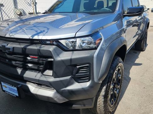 Used 2026 Chevrolet Colorado Trail Boss AWD/4WD image 2
