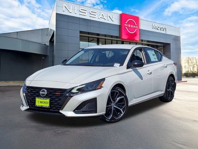 New 2025 Nissan Altima 2.5 SR