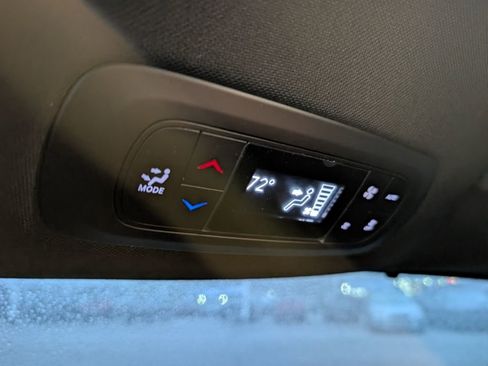 New 2026 Chrysler Voyager LX FWD image 30