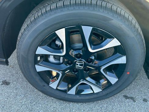 New 2026 Honda HR-V EX-L image 9