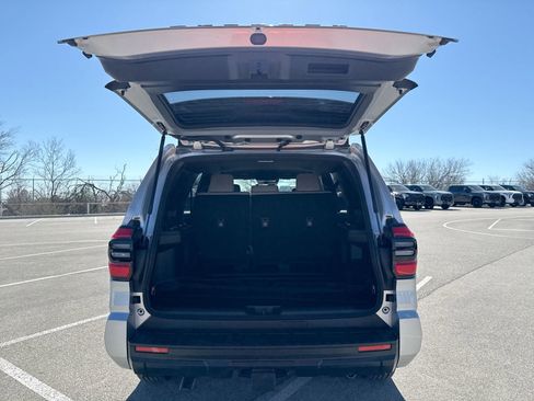 Certified 2026 Toyota 4Runner SR5 image 27