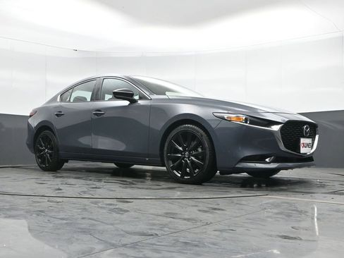 Used 2023 MAZDA MAZDA3 s image 46
