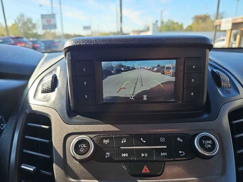 Used 2021 Ford Transit Connect XL image 33
