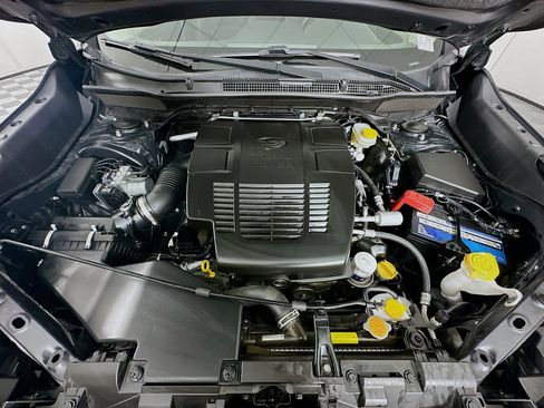 Used 2019 Subaru Forester Premium w/ All-Weather Package image 33