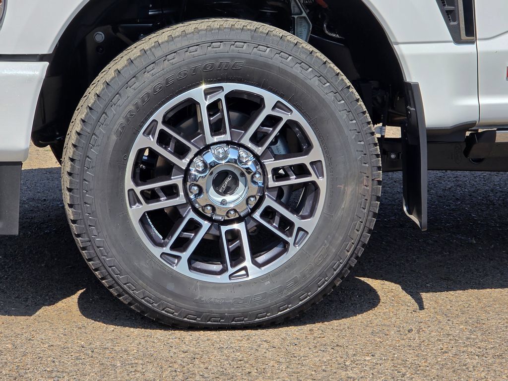 New 2026 Ford F350 Platinum w/ Platinum Plus Package AWD/4WD image 34