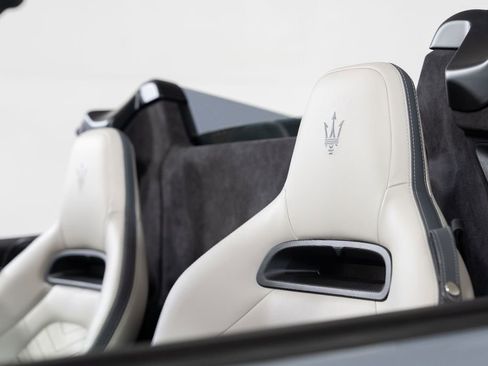 Used 2023 Maserati MC20 Spyder image 41