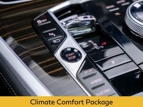 Used 2025 BMW X5 xDrive50e w/ Executive Package image 23