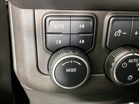 Certified 2022 Chevrolet Tahoe High Country AWD/4WD image 65