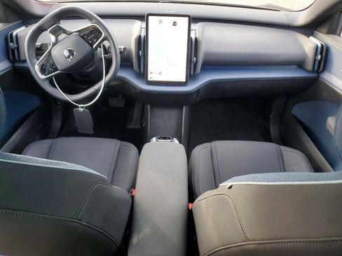 Used 2025 Volvo EX30 Ultra image 7