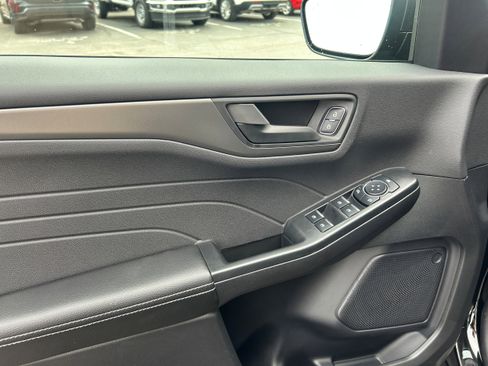 New 2026 Ford Escape Active w/ Cold Weather Package image 33