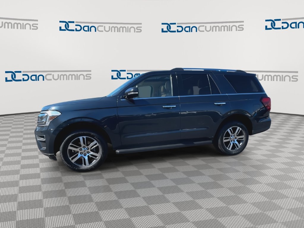 Used 2024 Ford Expedition Limited AWD/4WD image 5