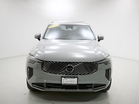 New 2026 Volvo XC90 B6 Plus w/ Protection Package Premier image 5