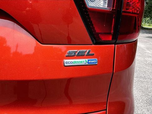 Used 2019 Ford Escape SEL AWD/4WD image 21