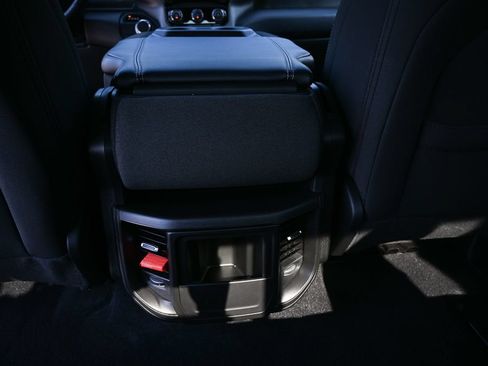 Used 2026 RAM 1500 Express RWD image 22