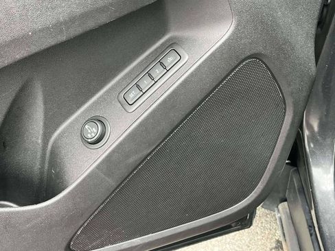 Certified 2018 Chevrolet Equinox Premier FWD image 27