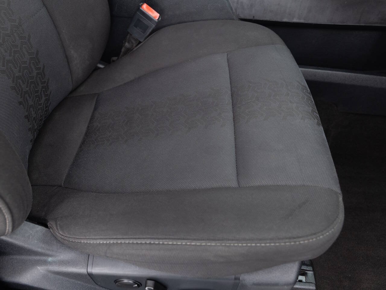 Used 2019 Ford F150 XLT w/ Equipment Group 302A Luxury AWD/4WD image 29
