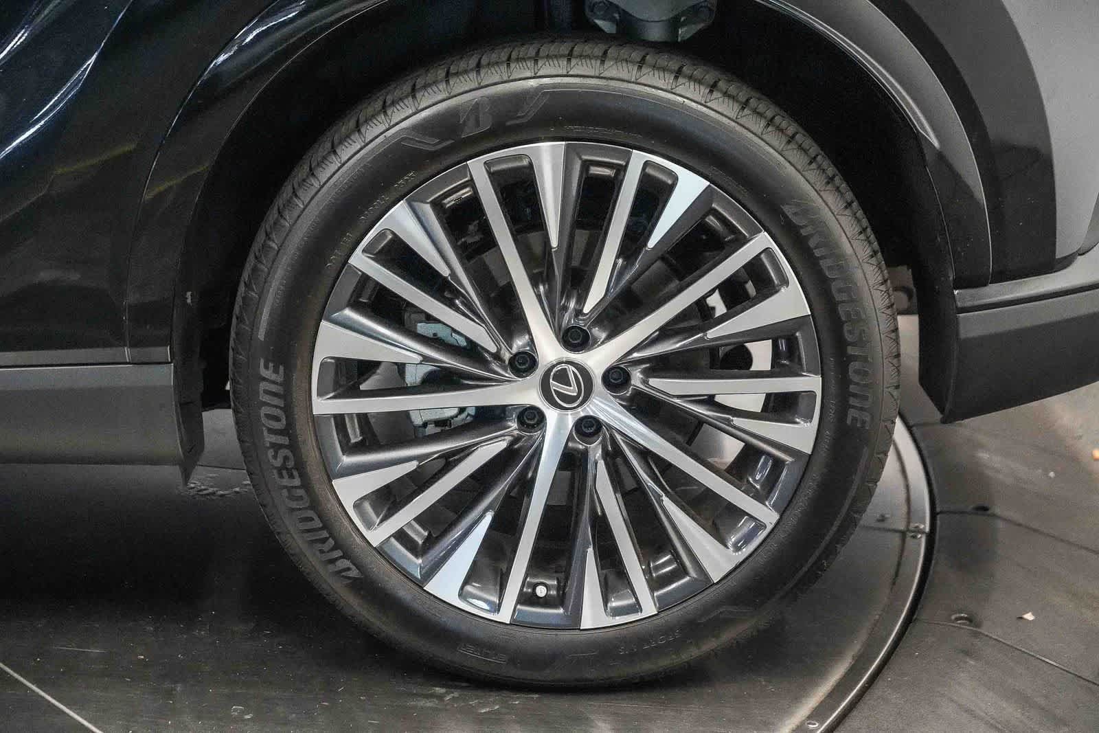 Used 2025 Lexus RX 350 Premium Plus FWD image 10