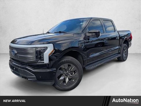 Used 2023 Ford F150 Lightning Lariat w/ Equipment Group 511A High image 1