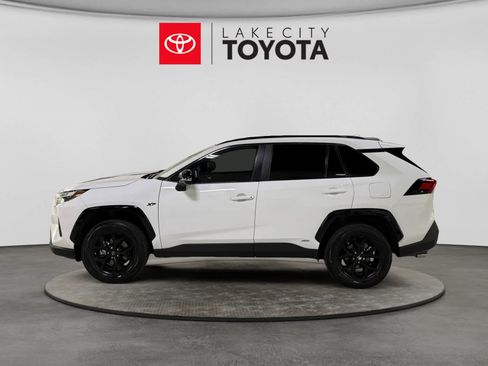 Used 2024 Toyota RAV4 XLE w/ Convenience Package AWD/4WD image 3