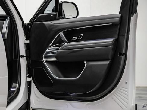Used 2023 Land Rover Range Rover SE AWD/4WD image 81