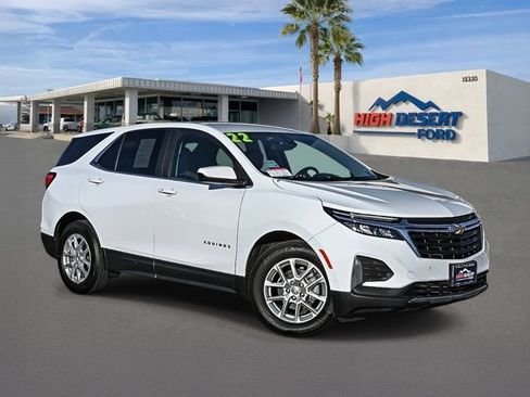 Used 2022 Chevrolet Equinox LT w/ Driver Convenience Package FWD image 1