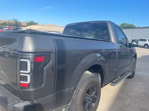 Used 2017 Ford F150 XL w/ Equipment Group 101A Mid RWD image 9