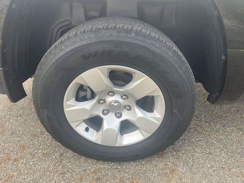 Used 2023 RAM 1500 Big Horn AWD/4WD image 41