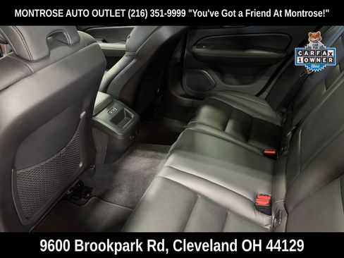 Certified 2025 Volvo V60 B5 Cross Country Plus image 35