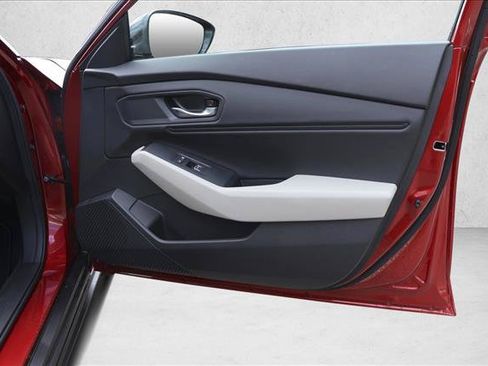 Used 2026 Honda Accord SE image 29