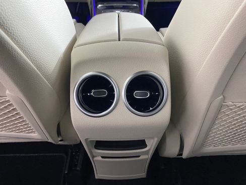 New 2025 Mercedes-Benz GLB 250 4MATIC image 26