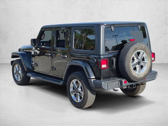 Used 2022 Jeep Wrangler Unlimited Sahara w/ Cold Weather Group AWD/4WD image 7