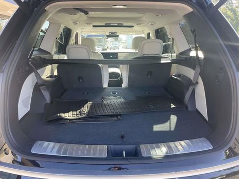 Used 2026 Hyundai Palisade Calligraphy FWD image 8