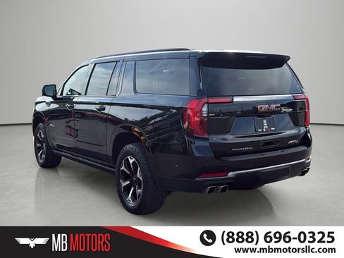 Used 2025 GMC Yukon XL AT4 w/ AT4 Premium Package AWD/4WD image 3