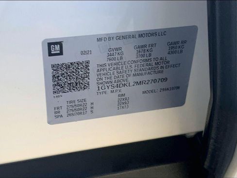 Used 2021 Cadillac Escalade Premium Luxury Platinum w/ Heavy-Duty Trailer Package image 32