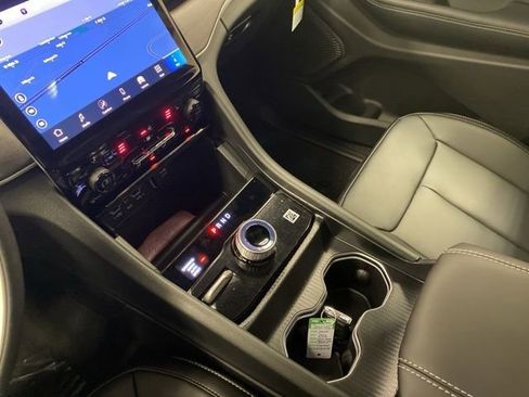 New 2025 Jeep Grand Cherokee Limited image 15