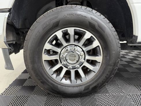 Used 2021 Ford F250 Lariat w/ Lariat Value Package image 14