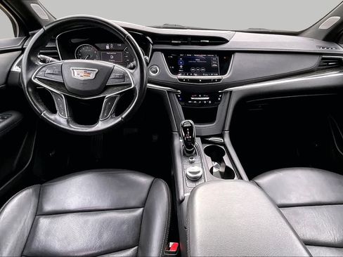 Used 2021 Cadillac XT5 Premium Luxury w/ LPO, Floor Liner Package FWD image 16