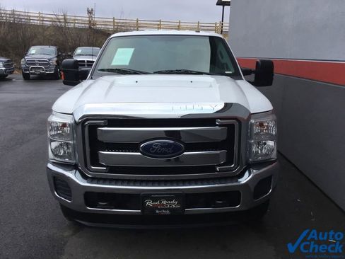 Used 2016 Ford F250 XLT image 4