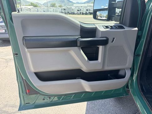 Used 2020 Ford F250 XL w/ Power Equipment Group AWD/4WD image 13