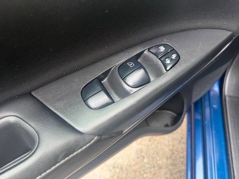 Used 2019 Nissan Sentra SV image 20