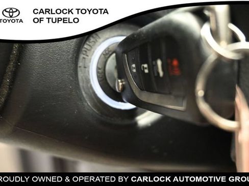 Used 2022 Toyota Camry SE FWD image 25