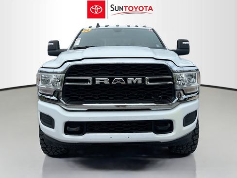 Used 2024 RAM 3500 Tradesman w/ Chrome Appearance Group AWD/4WD image 10