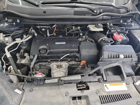 Used 2018 Honda CR-V LX image 24