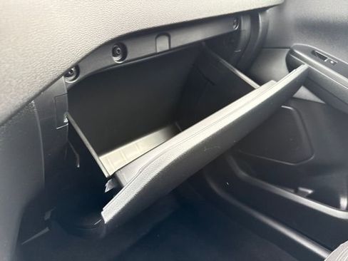 Used 2025 Ford Escape Active image 36