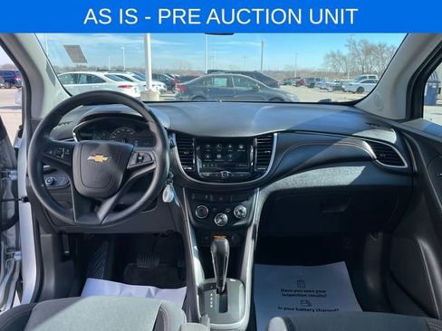 Used 2019 Chevrolet Trax LS w/ Tint and Cruise Package image 17