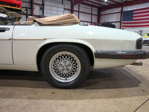 Used 1992 Jaguar XJS V12 Convertible RWD image 5