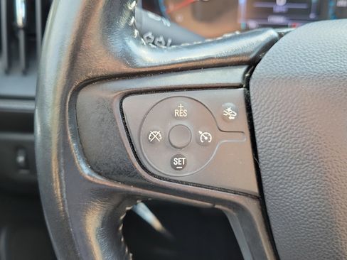 Used 2017 GMC Canyon SLT w/ Driver Alert Package image 26