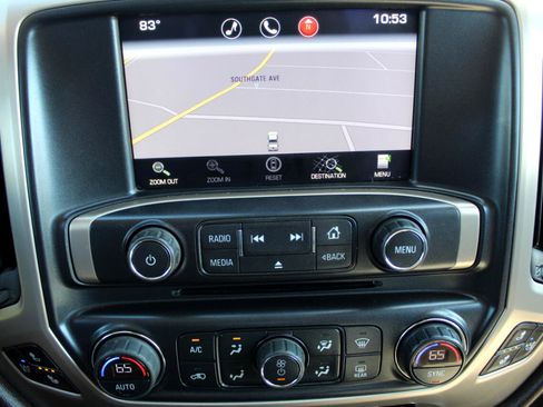 Used 2015 GMC Sierra 2500 Denali w/ Duramax Plus Package image 31