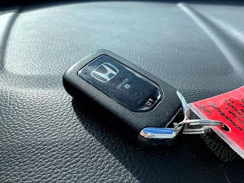 Used 2021 Honda CR-V Touring image 13