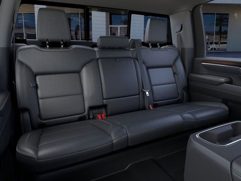 New 2026 GMC Sierra 2500 Denali w/ Denali Reserve Package image 17